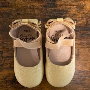 Monkey Feet Slip-Ons. 12-18M. Great condition
